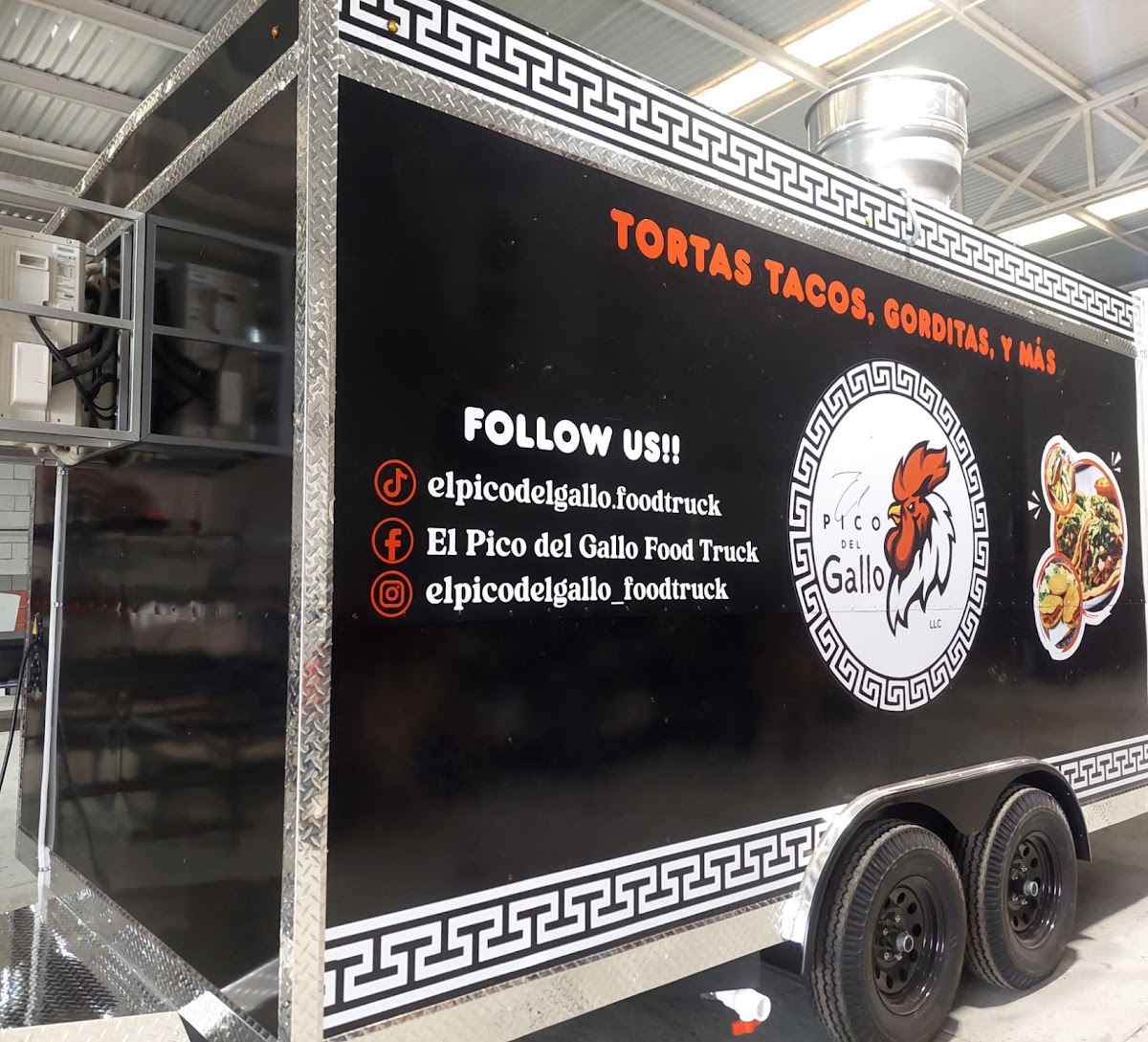 Trailer Concesión 8x12